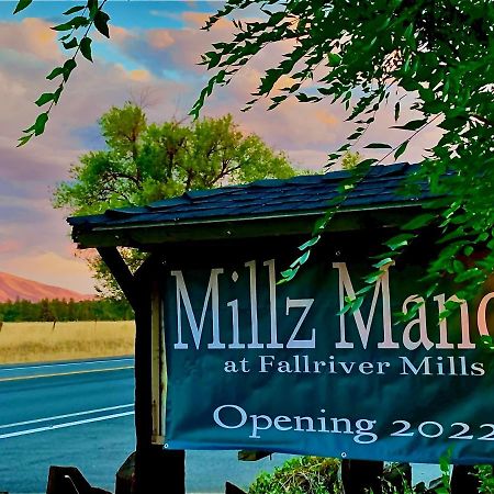 Millz Manor Hotel Fall River Mills Exterior photo